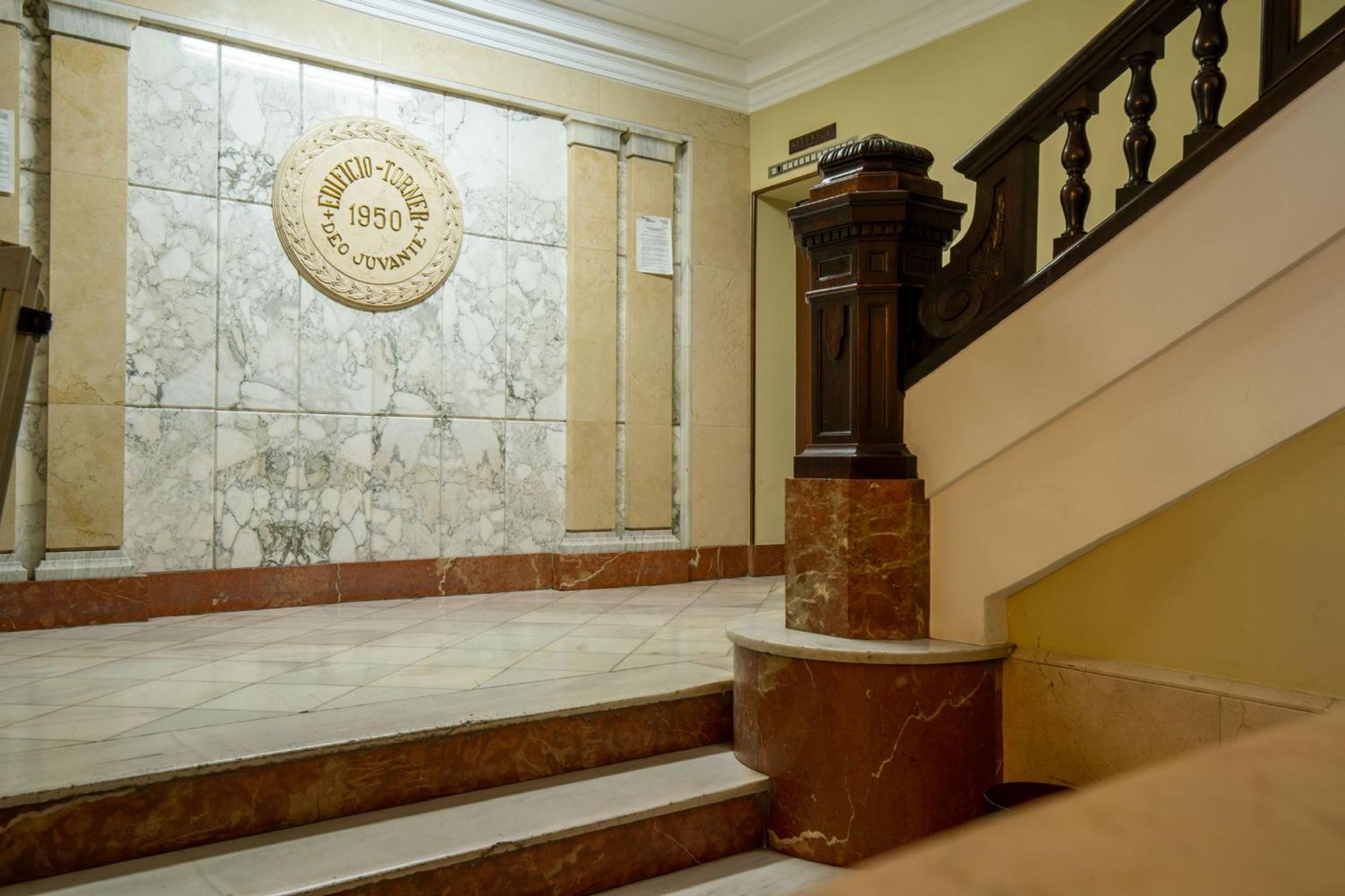Mirador 2 Del Mercado - Con Bano Privado En El Centro De La Ciudad Vella *