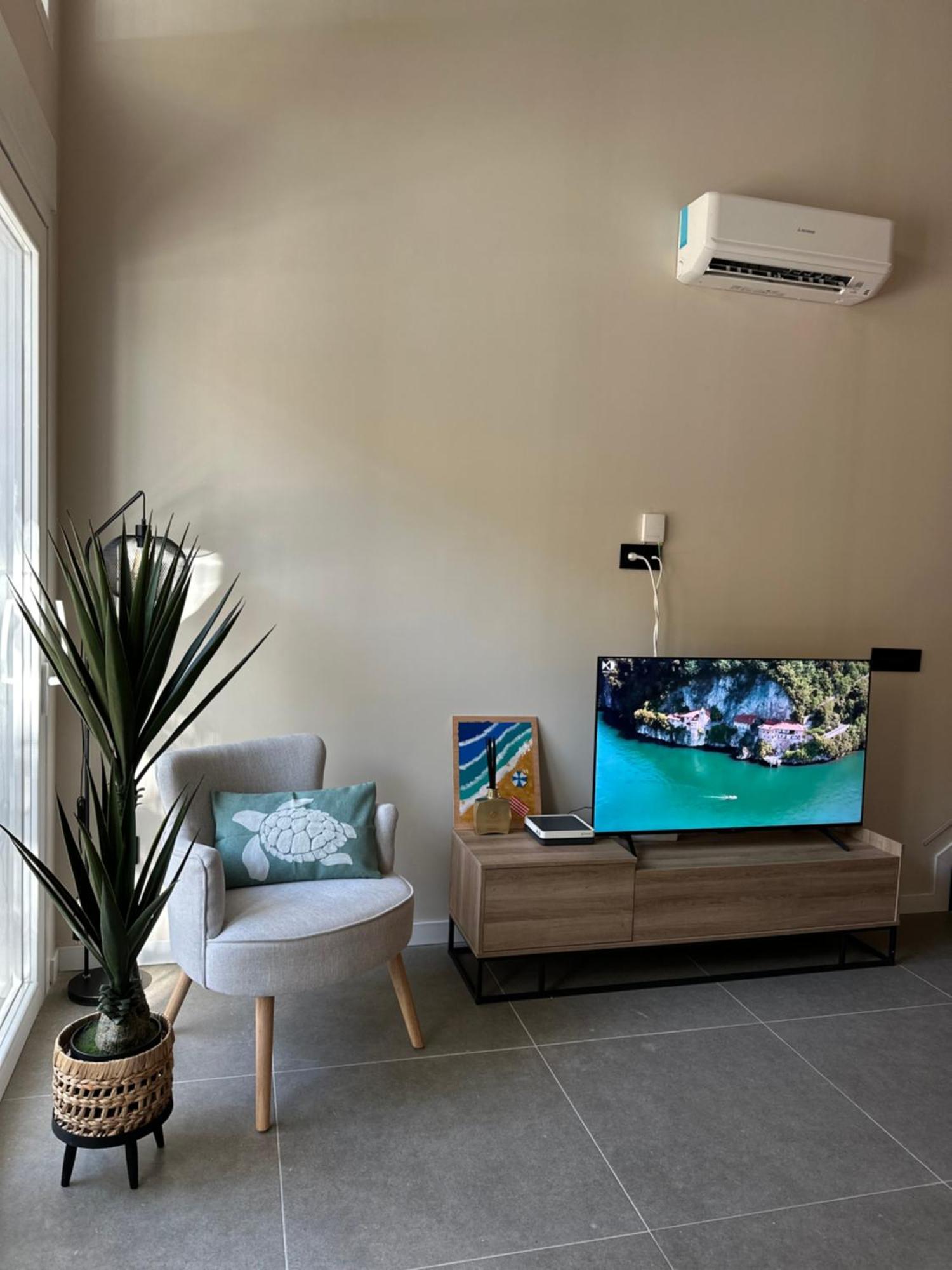 La Mediterranea - Housevanlive Apartamento