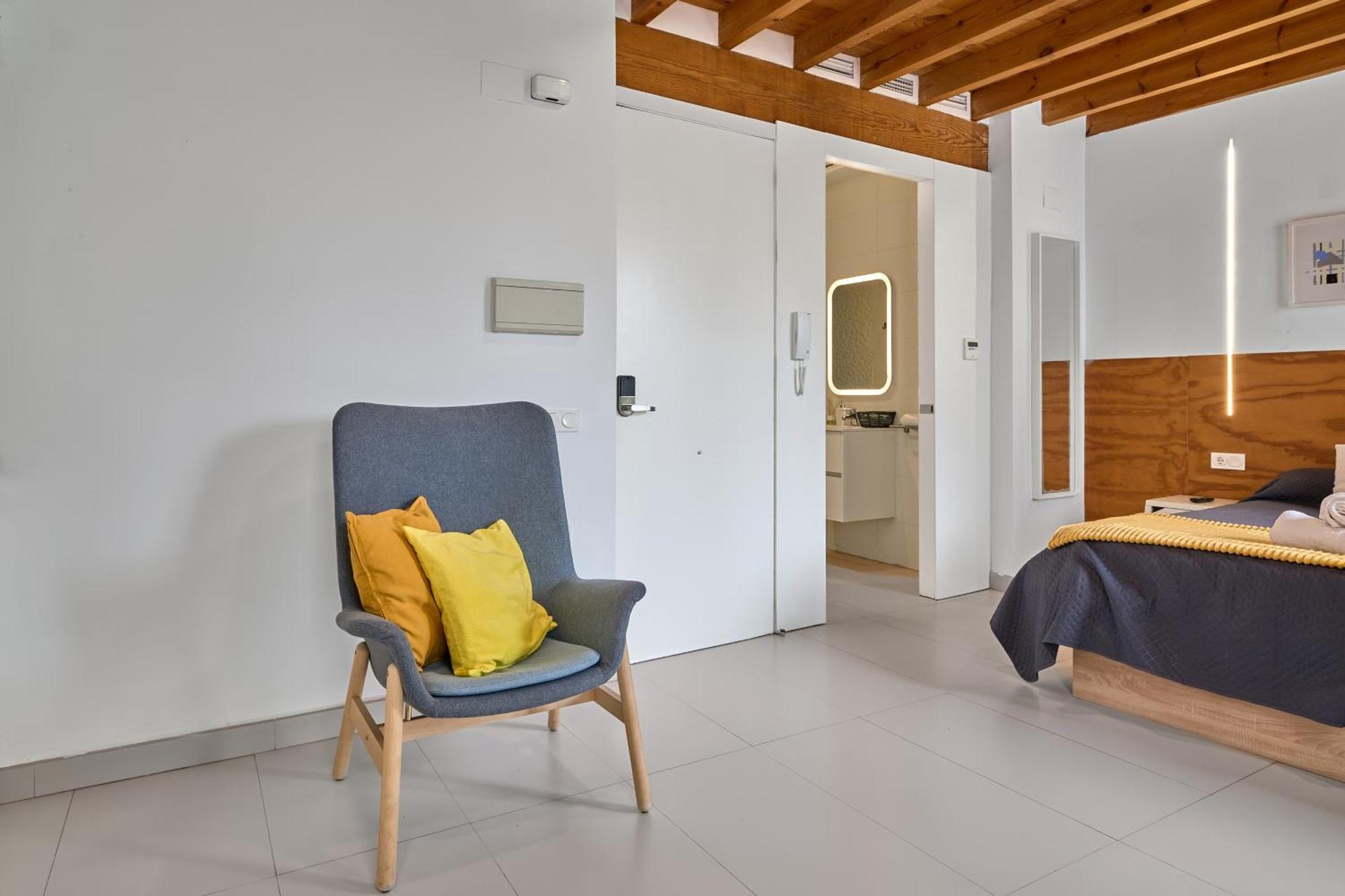 Apartamento Soleado En Plaza Del Carmen Valencia