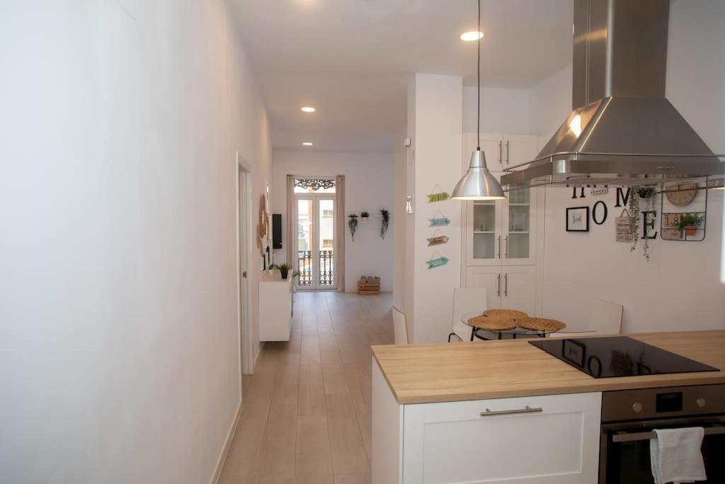 Apartamento Acogedor Frente A Torres De Serrano