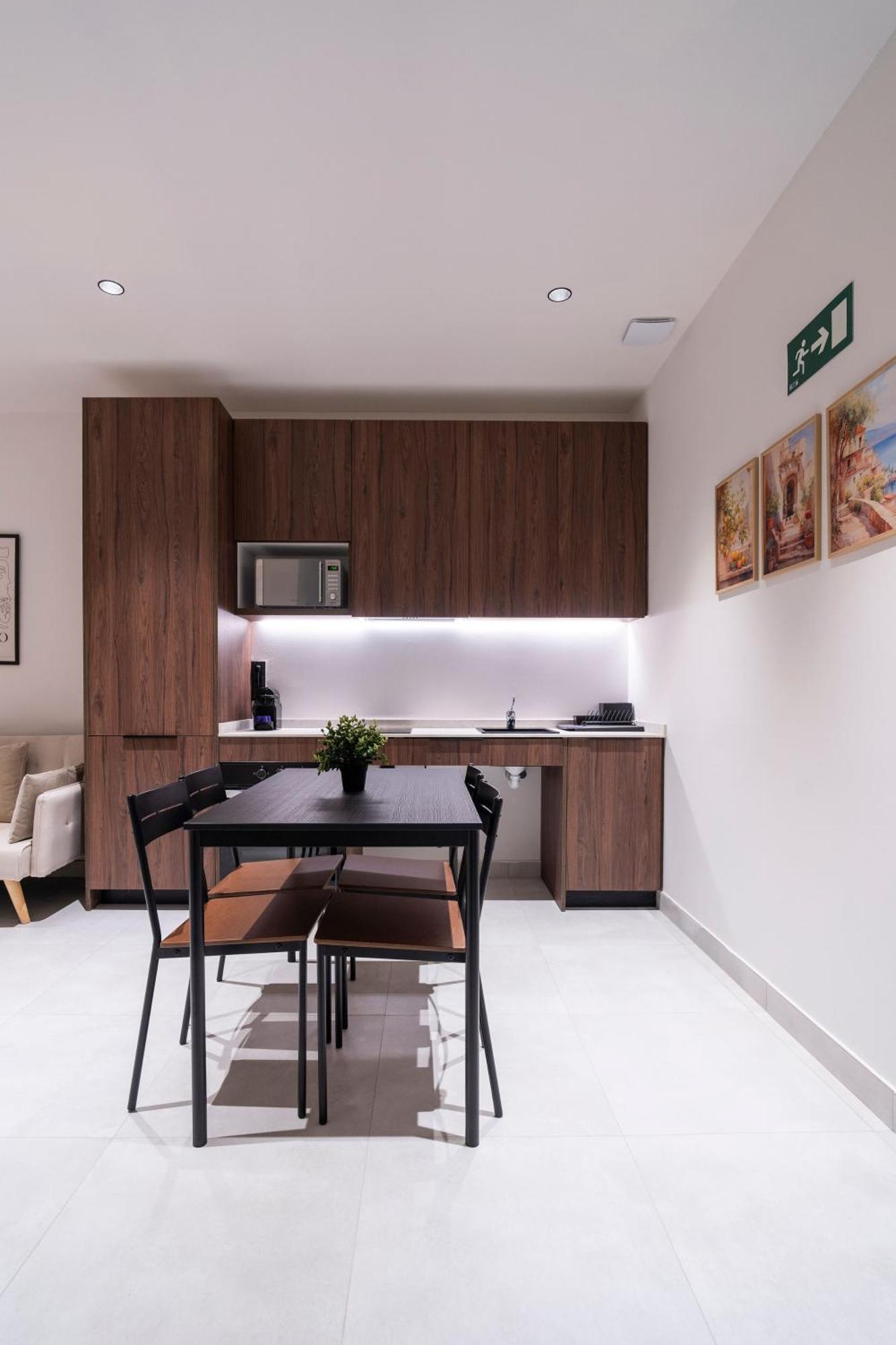 Vlc Host - Luz Casanova Apartamento