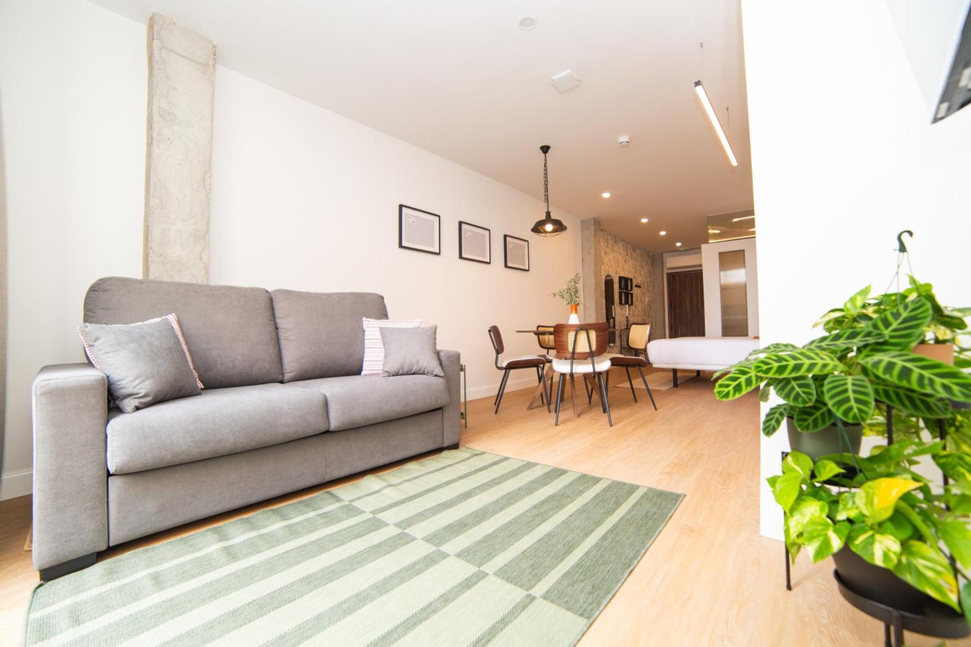 The 153 Apartment *