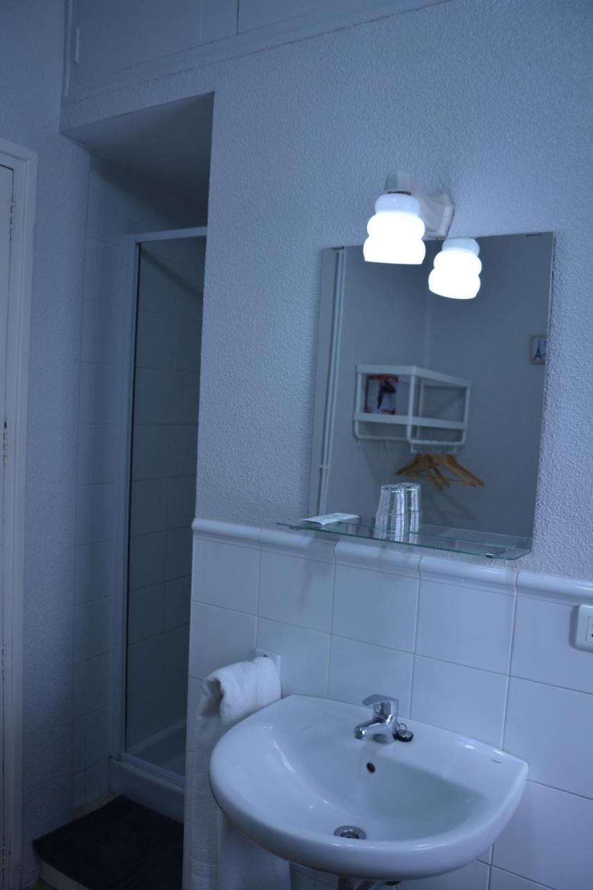 Moratin Guest house *