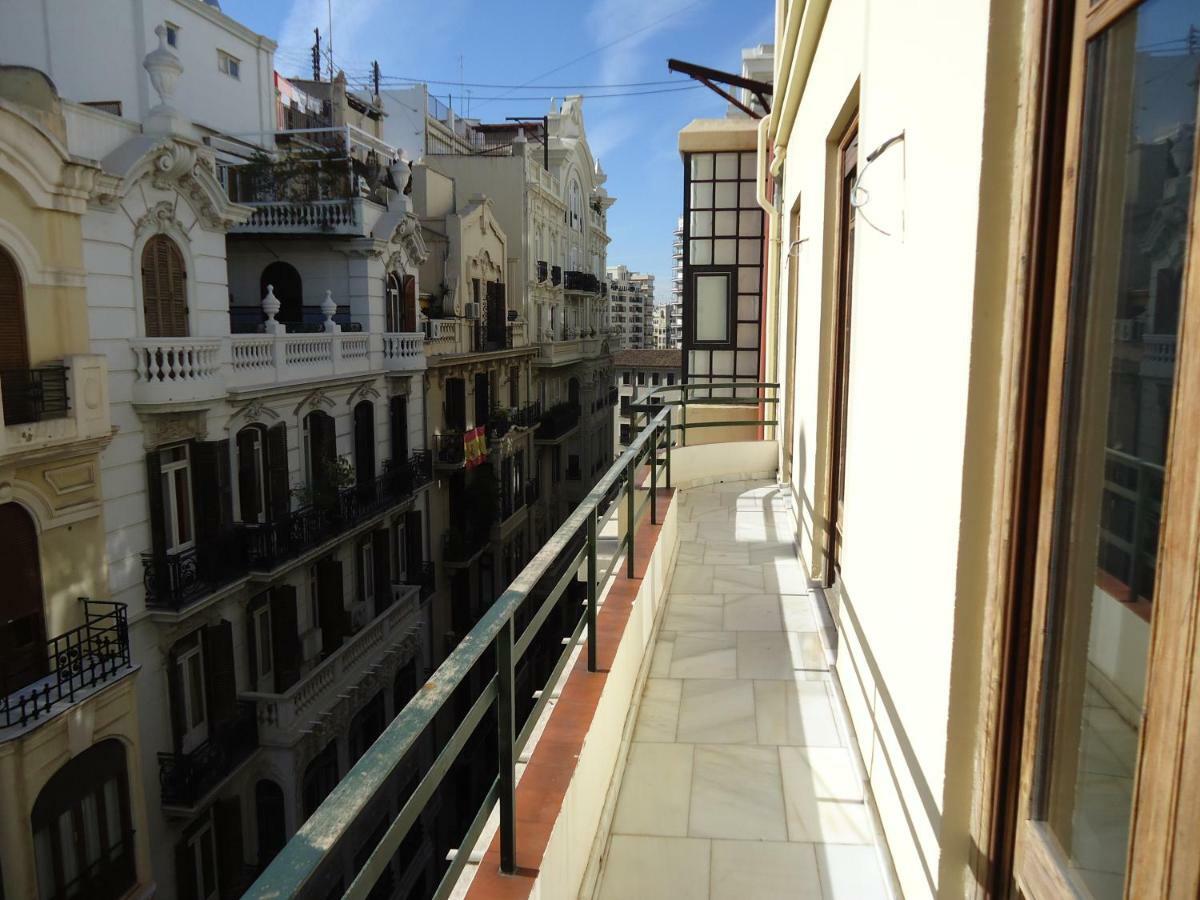 Entre La Estación Y El Ayuntamiento