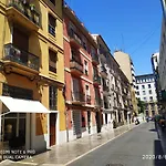 La Roqueta completo en pleno centro