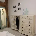 Vintage Loft Apartment Beach, Private Terrace Wifi