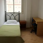 apartemento ideal grupo y familia climatisacion y cerca playa . mongrell