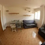 apartemento ideal grupo y familia climatisacion y cerca playa . mongrell