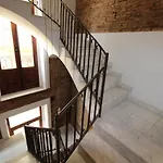 Piso en la Cuitat Vella cerca de Jardines Real