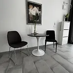 Apartment Near The Port, City Of Arts And 10Min To The Beach