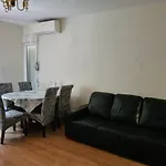 Habitacion Con Bano Privado- En Casa Familiar Beatriz