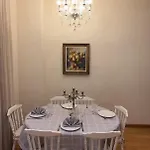 Cozy Luxury Apartments*****. The City Center