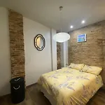 Your Valencia Home