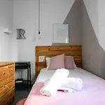 Torres De Serrano Apartment