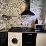 Pequeño Apartamento con Mini Piscina (Temperatura ambiente)