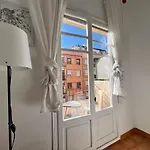Comfortable Room - Habitacion Acogedora