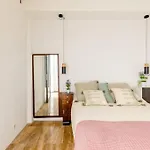 Cozy Loft Patio+Pool +Wifi