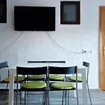 Lola Apartment Encorts