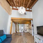 Exclusivo apartamento duplex a un paso del centro histórico