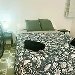 Rooms In La Petxina Valencia In Shared Apartment