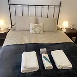 Apartamento Para 4 Personas En El Centro De Valencia, Plaza El Pilar