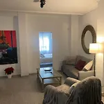 Apartamento Para 4 Personas En El Centro De Valencia, Plaza El Pilar
