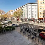 Apartup Valencia Opera