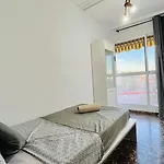 Apartamento Compartido Con Vista Al Puerto Valencia