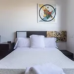 Art And Sciences View Luxury Apartment