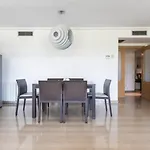 Art And Sciences View Luxury Apartment