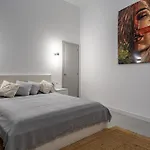 Exquisite Studio Apartment With An Original Design