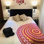 Great Apartment Close To Center