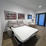Apartamento De Diseno Junto A Palacio De Congresos