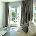 Almar 52 Suites