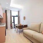 Florit Flats - The Trafalgar Apartments III
