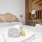 Encantador Apartamento Vigas De Madera