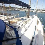 Autentico Velero En Valencia