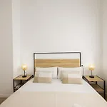 Florit Flats - The Giorgeta Apartment