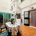 La Casa De Lili Acerca De Palacio De Musica