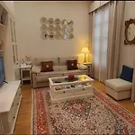 Cozy Luxury Apartments*****. The City Center