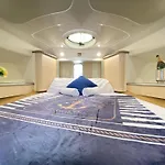 The Valencia Yacht Experience
