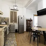 Live In Chianti Apartaments By Concept Flats