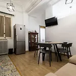 Live In Chianti Apartaments By Concept Flats