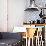 Estudio con terraza privada para disfrutar el sol