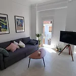 Romantic Apartment In The Heart Of Cabanyal
