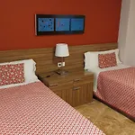 Apartamentos Plaza Picasso