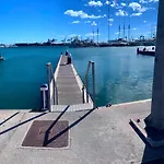 Apartamento Compartido Con Vista Al Puerto Valencia