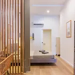 Mestalla Flats By Nomad Host