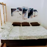 Apartamento En La Playa Las Arenas +Wifi+Ac