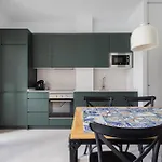 Florit Flats - The Joaquin Sorolla Apartments With Bicycles